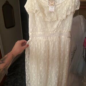Gunne Sax Cream Lace Maxi Dress